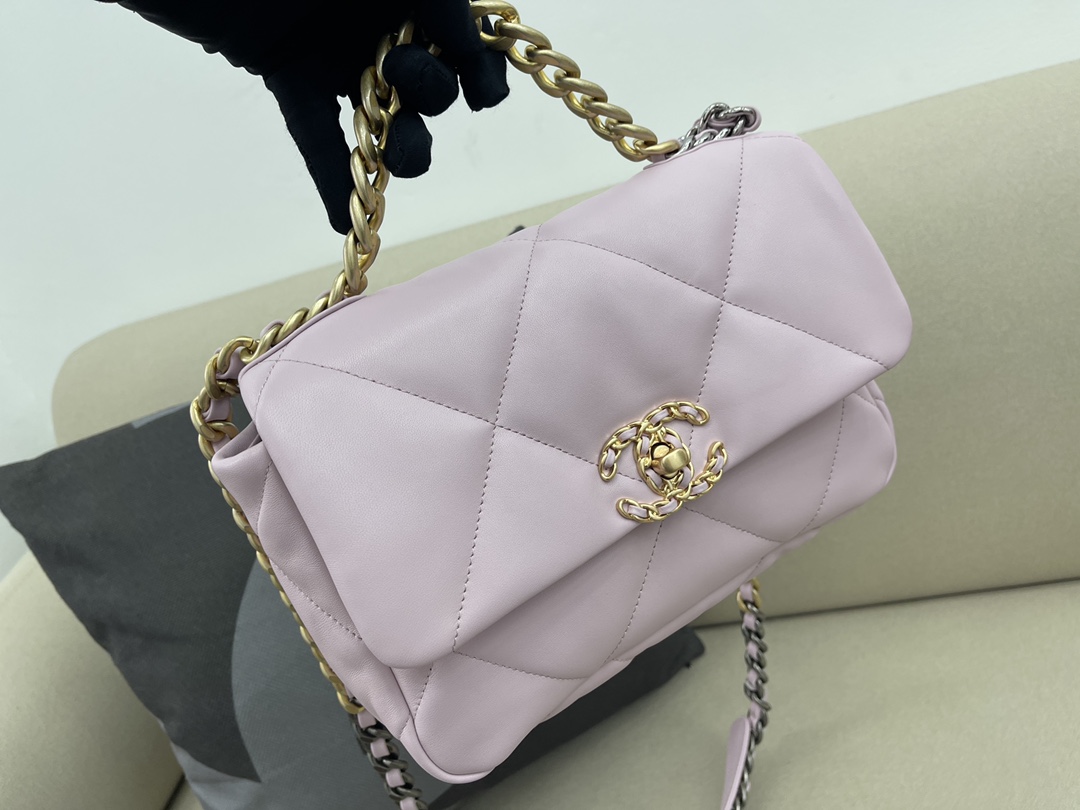 Lambskin 19 Handbag Flap Bag AS1160 Light Purple